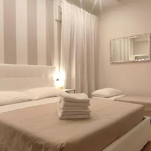 https://portonaccio-suite.it-romehotels.com
