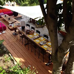 Couette-café Bbq, Camogli